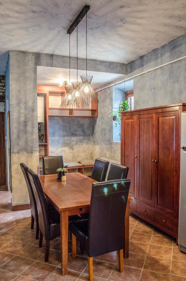 Апартаменты Kohaz Apartman Веспрем Экстерьер фото